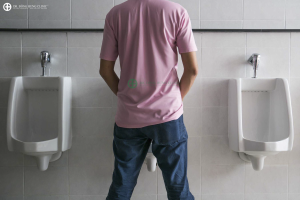 Hiện tượng đái buốt khi trời nóng - Nguyên nhân do đâu
